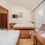 Lipicai Es Etterem 3* Szilvasvarad