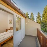 Lipicai Es Etterem Hotel