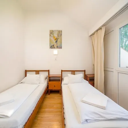 Hotel Lipicai és étterem 3*