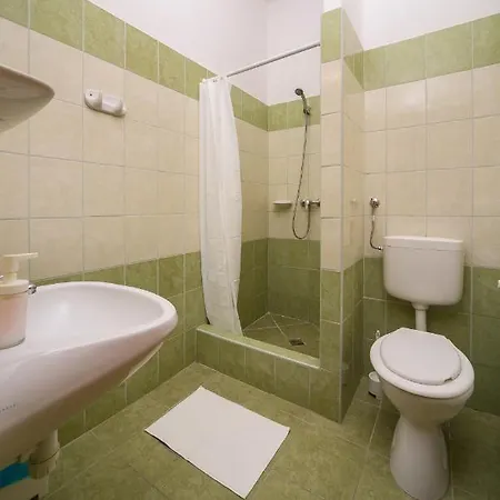 Hotel Lipicai Es Etterem