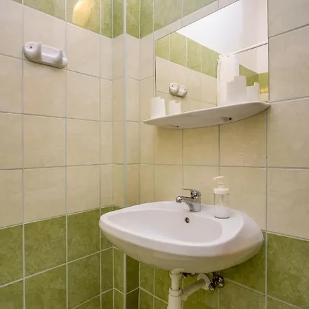 Lipicai Es Etterem Hotel 3*