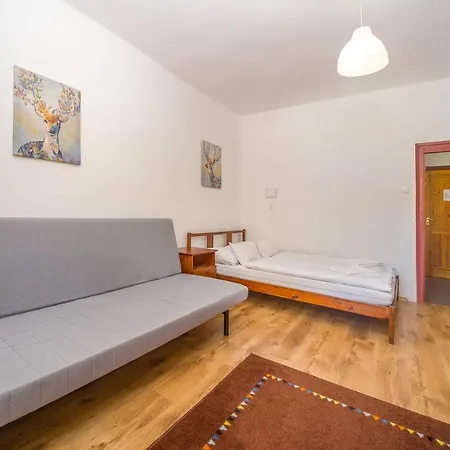 Lipicai Es Etterem Hotel