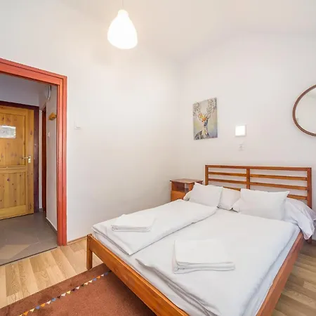 Hotel Lipicai Es Etterem