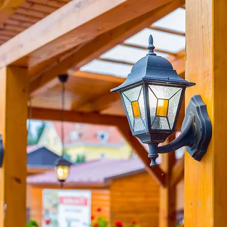 Lipicai Es Etterem Hotel