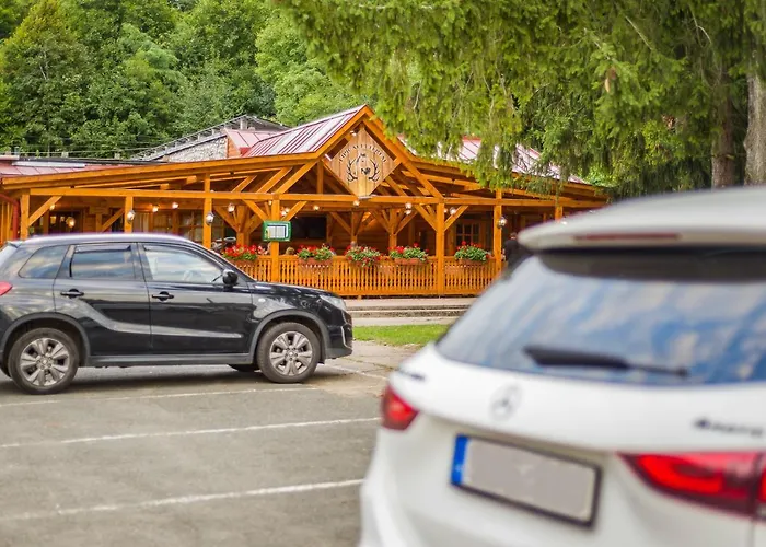 Lipicai Es Etterem Hotel