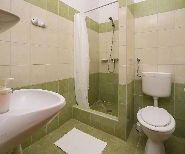 Hotel Lipicai Es Etterem