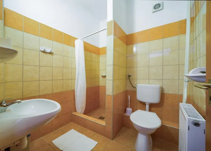 Hotel Lipicai Es Etterem Szilvásvárad