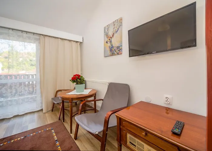 Lipicai Es Etterem Hotel 3*